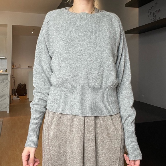 Theory cashmere sweater - Picture 2 of 9